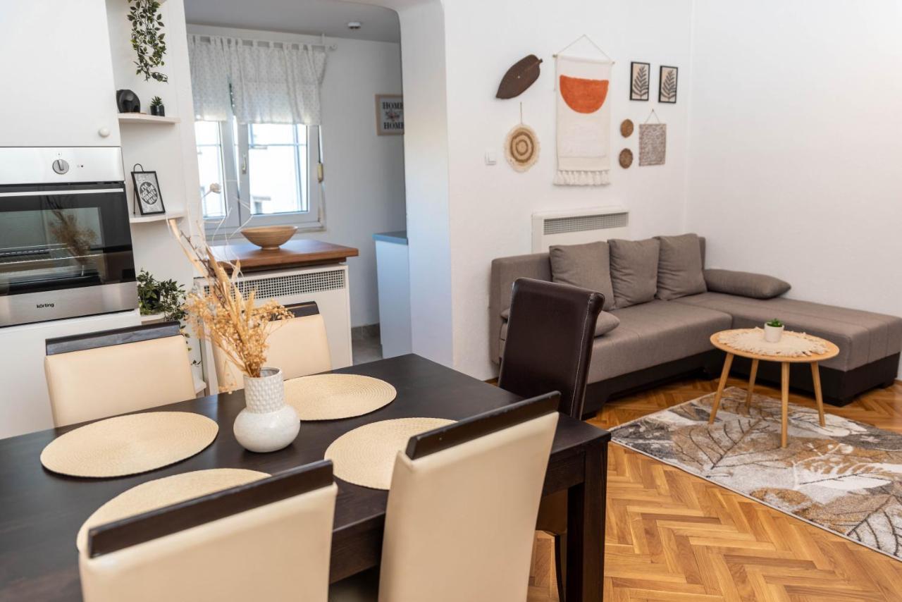 Sweet House Parlament Apartment เบลเกรด ภายนอก รูปภาพ