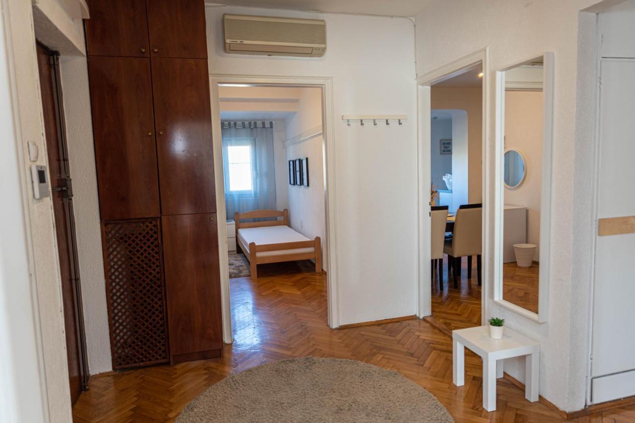 Sweet House Parlament Apartment เบลเกรด ภายนอก รูปภาพ