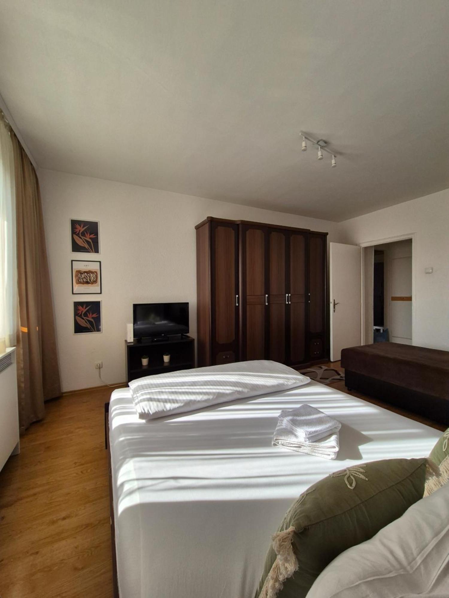 Sweet House Parlament Apartment เบลเกรด ภายนอก รูปภาพ